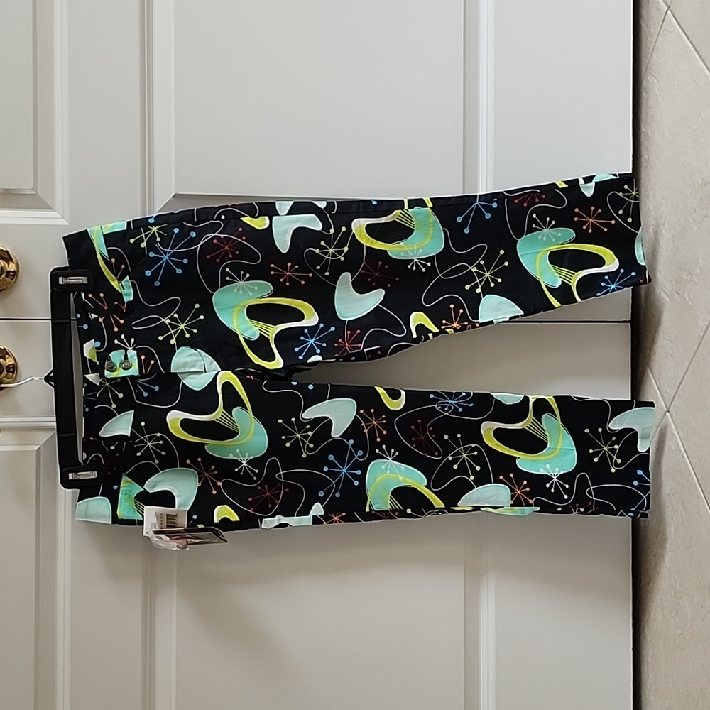 NWT - Loudmouth Golf Boomerang Black Capri Pants Sz. 6